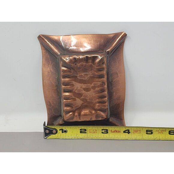 Vintage Signed Gregorian Copper Ash Tray w/ Hammered Design #523 - Picture 5 of 6